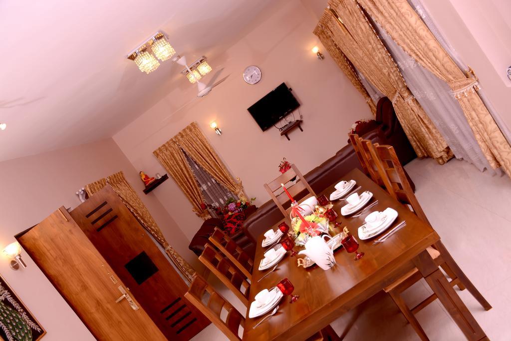 Northwood Residence - Marawila Habitación foto